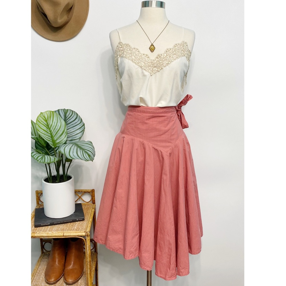 Elegant Pink Women's Skirt